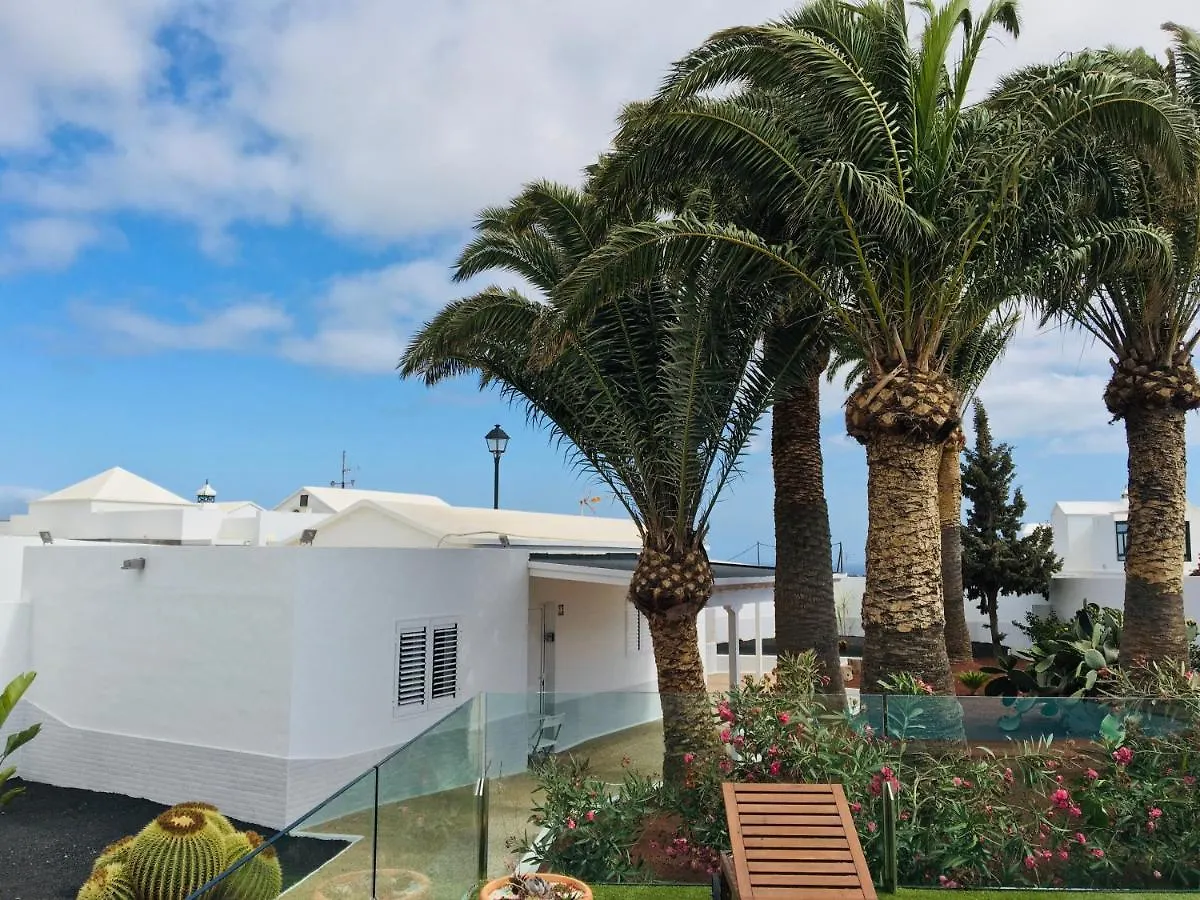 Apartamentos Anjomacar B Teguise