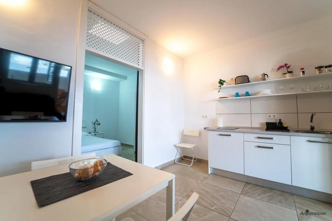 Apartment Apartamentos Anjomacar B Teguise  Spanien